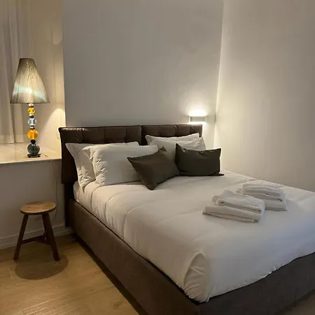 Cola Di Rienzo 243 Relais-a *